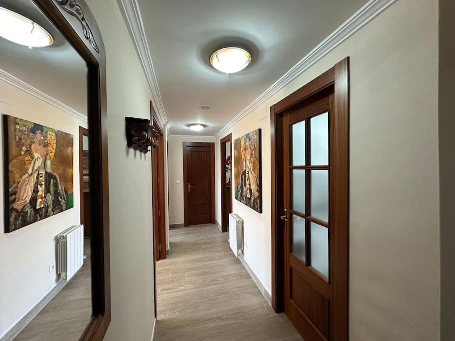 Апартаменты Piso En Linares Zona Centro Con Parking Gratis Экстерьер фото